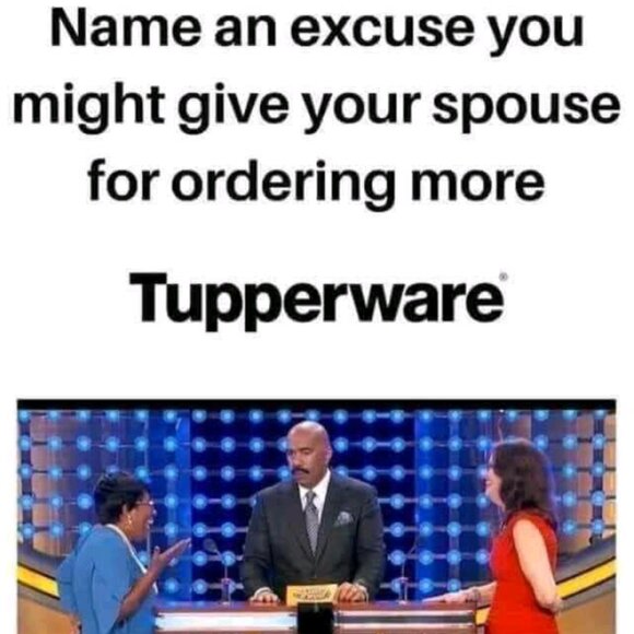 Tupperware Microwaveable Set of 4 Dessert, Party, Salad Plates - Sunshine Yellow - Picture 4 of 4